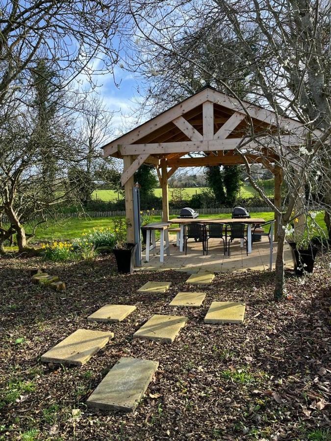Willow House Bed & Breakfast And Orchard Studios Self Catering Limavady Eksteriør bilde